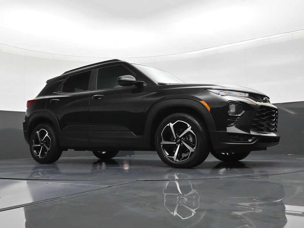 Used 2023 Chevrolet TrailBlazer RS w/ Convenience Package FWD image 29
