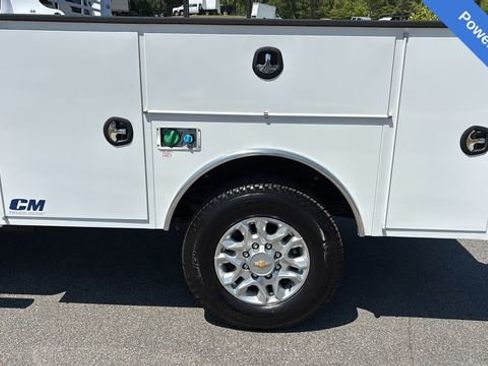 Used 2025 Chevrolet Silverado 3500 LT w/ Convenience Package AWD/4WD image 35