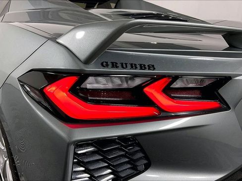 Used 2023 Chevrolet Corvette Stingray Premium Conv w/ Z51 Performance Package image 38