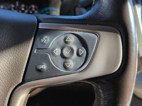 Used 2018 GMC Yukon Denali image 25