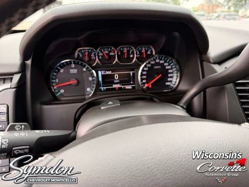 Used 2019 Chevrolet Tahoe LT w/ Luxury Package AWD/4WD image 11