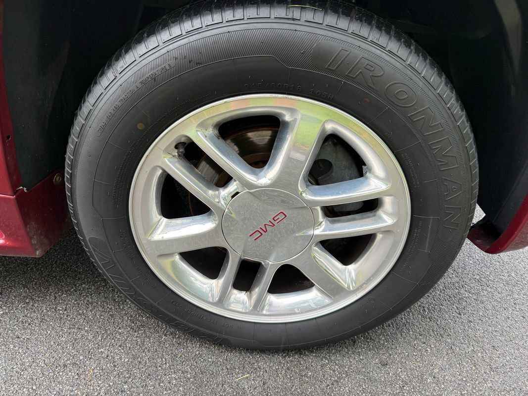 Used 2007 GMC Envoy Denali AWD/4WD image 14