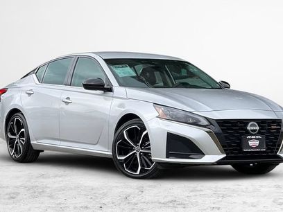 Used 2024 Nissan Altima 2.5 SR