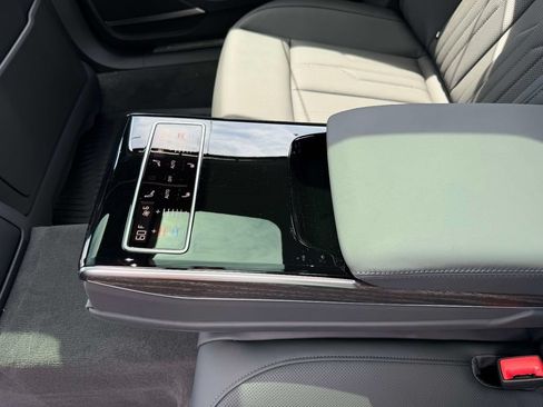 New 2026 Audi A8 L 3.0T AWD/4WD image 24