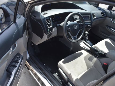Used 2013 Honda Civic EX image 22