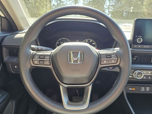 Used 2024 Honda CR-V EX image 23