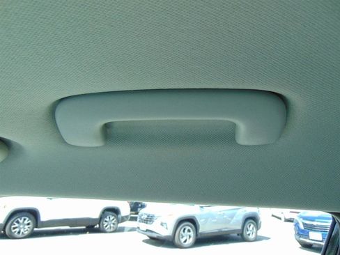 Used 2022 Kia Soul LX FWD image 18