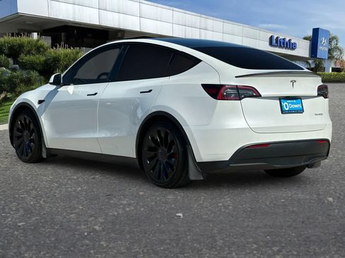Used 2023 Tesla Model Y Performance AWD/4WD image 7
