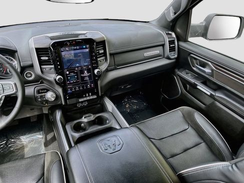 Used 2025 RAM 1500 Laramie w/ Sport Appearance Package AWD/4WD image 25