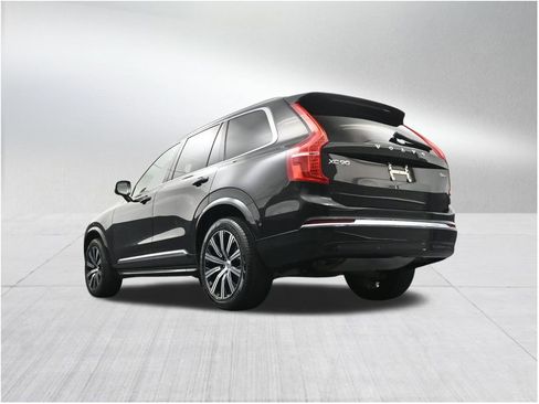 Used 2024 Volvo XC90 B6 Plus AWD/4WD image 27
