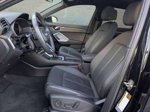 Used 2023 Audi Q3 2.0T Premium w/ Convenience Package image 21