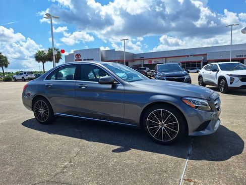 Used 2021 Mercedes-Benz C 300 Sedan image 3