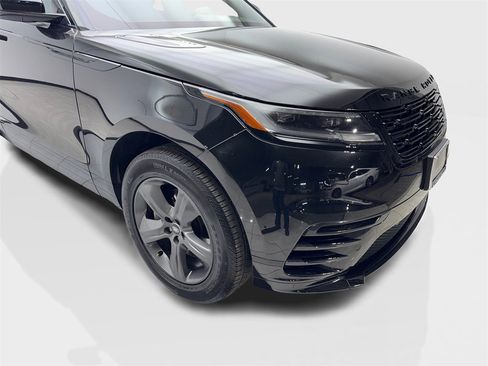 Used 2025 Land Rover Range Rover Velar Dynamic SE image 19