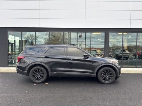Used 2020 Ford Explorer ST AWD/4WD image 2