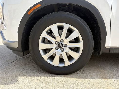 Used 2023 Hyundai Palisade SEL image 9