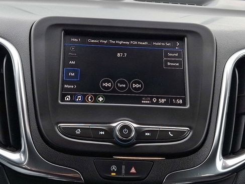 Used 2024 Chevrolet Equinox LT AWD/4WD image 16