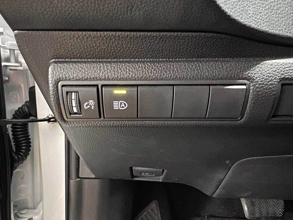 Certified 2023 Toyota Corolla LE w/ Carpet Mat Package (TMS) FWD image 35
