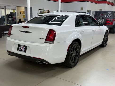 Used 2020 Chrysler 300 Touring w/ Sport Appearance Package AWD/4WD image 2