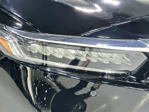Used 2022 Honda Accord EX-L image 11