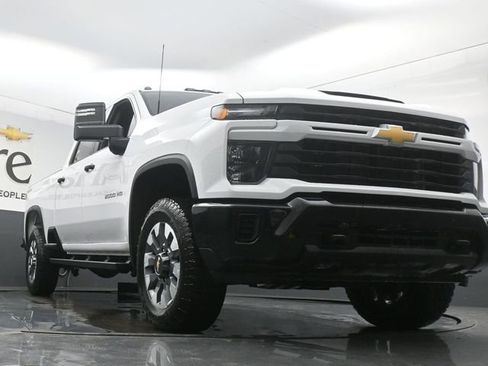 New 2026 Chevrolet Silverado 2500 Custom w/ Custom Value Package image 3