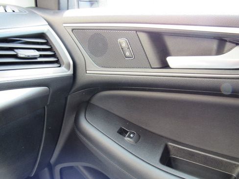 Used 2023 Ford Edge SEL w/ Convenience Package AWD/4WD image 28