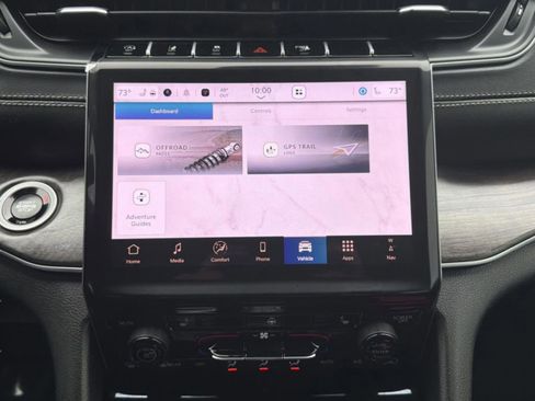 Used 2025 Jeep Grand Cherokee Limited w/ Trailer Tow Package image 25