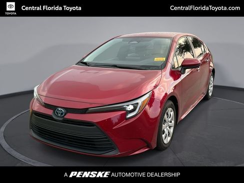Used 2023 Toyota Corolla LE FWD image 1