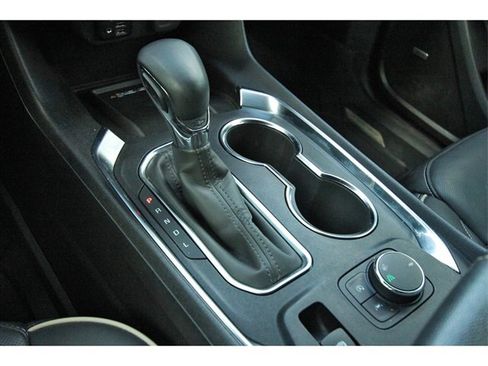 Used 2023 Chevrolet Traverse Premier w/ Redline Edition image 26