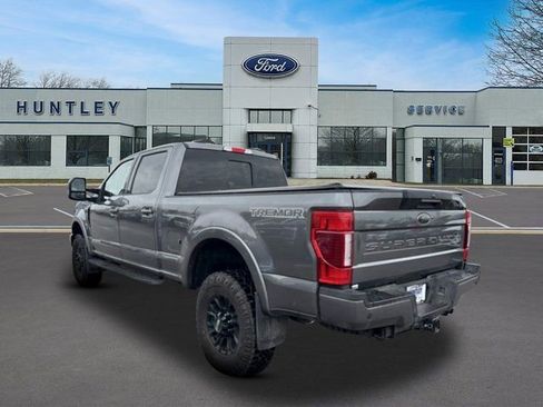 Used 2022 Ford F250 Lariat w/ Tremor Off-Road Package AWD/4WD image 5