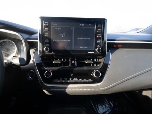 Used 2021 Toyota Corolla SE image 17