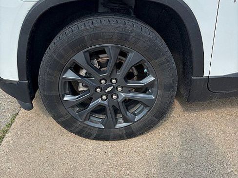 Used 2020 Chevrolet Traverse RS FWD image 21