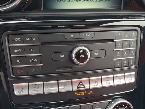 Used 2020 Mercedes-Benz SLC 43 AMG image 17