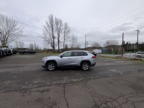 Used 2025 Toyota RAV4 LE image 16