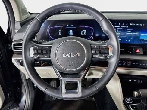 Certified 2024 Kia Sportage EX FWD image 12