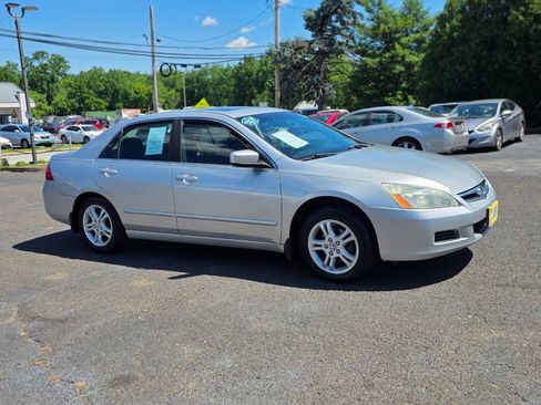 Used 2006 Honda Accord EX image 4