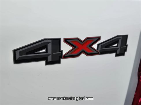 New 2026 Ford F250 XL w/ XL Chrome Package image 9