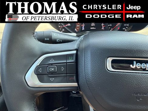 Used 2025 Jeep Compass Limited w/ Sun & Sound Group AWD/4WD image 14