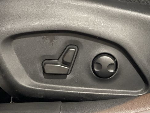 Used 2022 Jeep Compass Latitude image 9