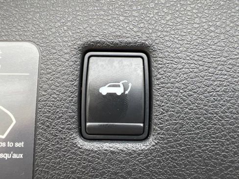 Used 2021 INFINITI QX50 Luxe w/ Cargo Package image 16