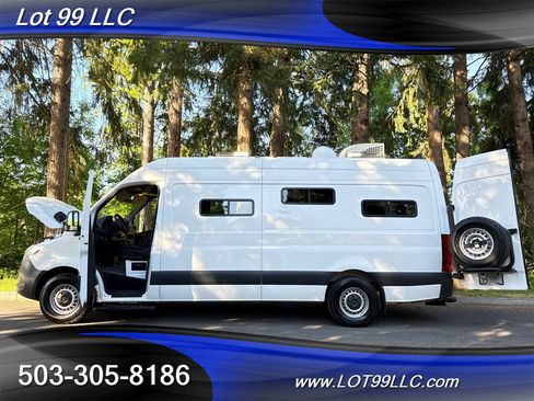 Used 2019 Mercedes-Benz Sprinter 170 image 93