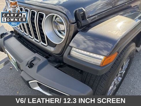 Used 2024 Jeep Wrangler Unlimited Sahara AWD/4WD image 31