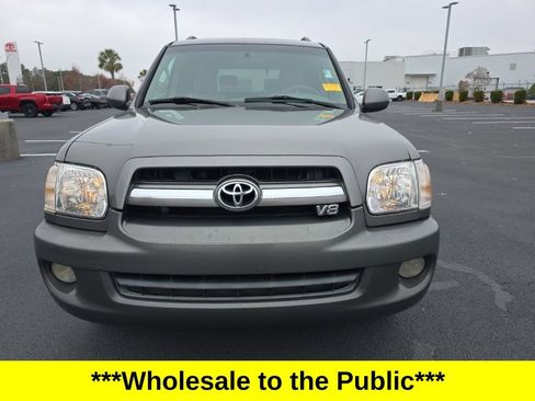 Used 2005 Toyota Sequoia SR5 image 12