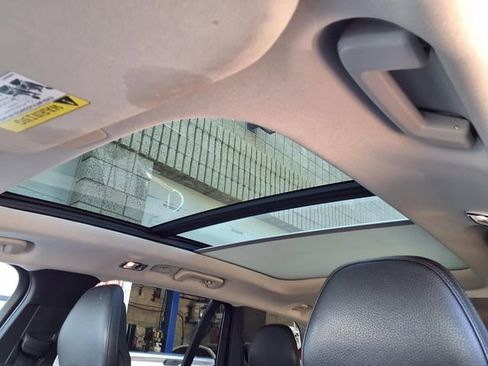 Used 2018 Volvo XC90 T5 Momentum w/ Convenience Package image 30