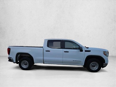 Used 2020 GMC Sierra 1500 2WD Crew Cab w/ Fleet Convenience Package image 4