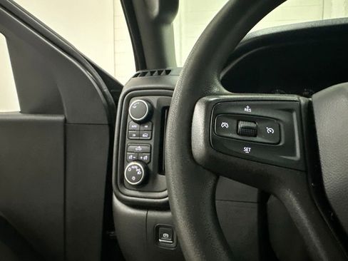 Used 2020 Chevrolet Silverado 1500 Custom w/ Custom Value Package AWD/4WD image 41