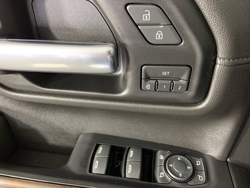 Used 2019 GMC Sierra 1500 SLT w/ SLT Premium Plus Package image 23