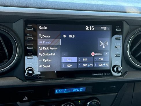 Used 2023 Toyota Tacoma TRD Off-Road w/ Advanced Technology Package AWD/4WD image 27