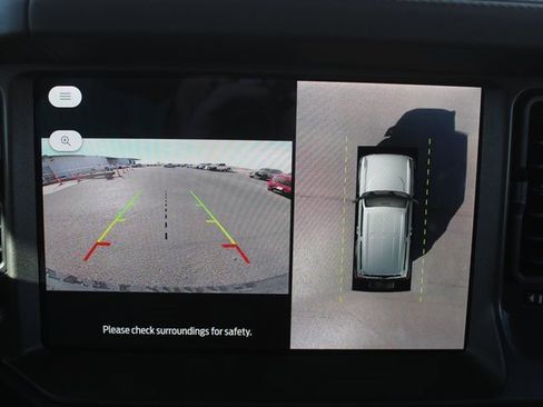 Used 2025 Ford Bronco Badlands image 30