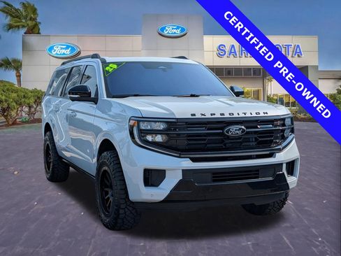 Certified 2025 Ford Expedition Max Platinum w/ Stealth Performance Package AWD/4WD image 1