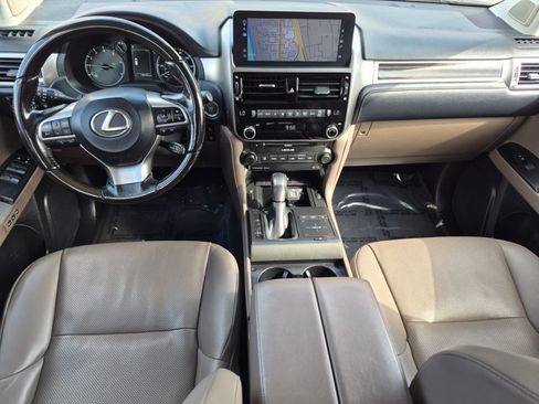 Used 2022 Lexus GX 460 Premium w/ Premium Package AWD/4WD image 18